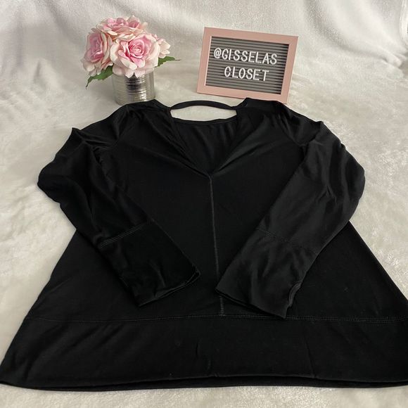 Gap Fit open Back Long sleeve Black top Size XXL - Picture 4 of 10